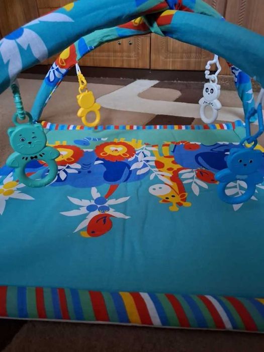 Развивающий коврик