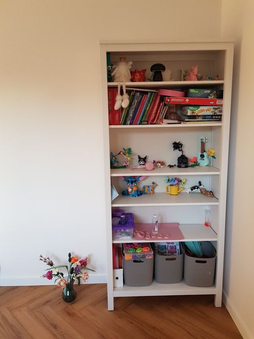 Regał Hemnes Ikea drewniany