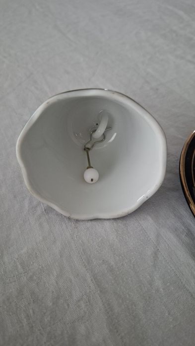 Conjunto de Prato e Sino Lambrou Bros