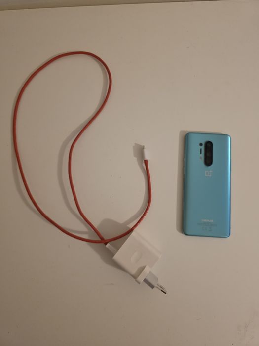 Oneplus 8 pro 256 GB+ 12 GB Ram