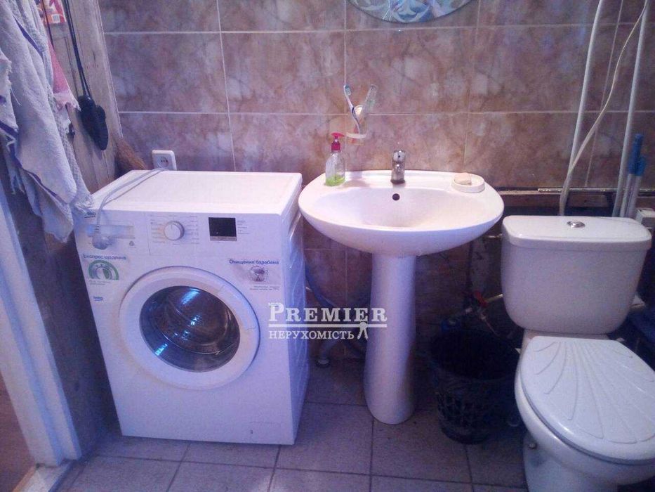 Продам 2-х поверховий будинок