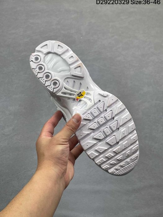 Air Max TN Plus White  R.38