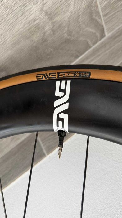 Rodas Enve Foundation 65 Carbon Clincher Disc Wheelset