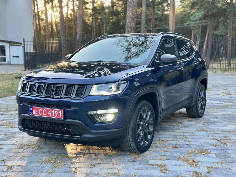 Jeep Compass 80th