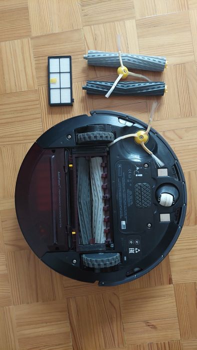 Aspirador iRobot Roomba 825