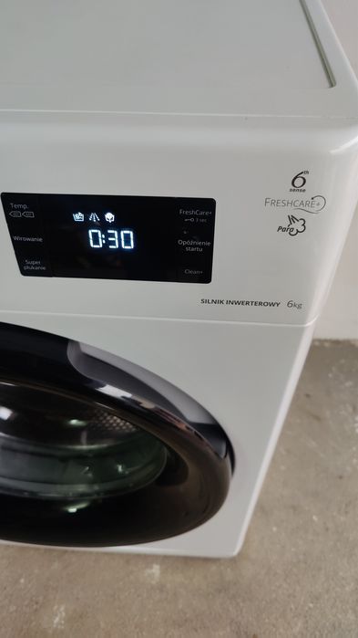Pralka Whirpool Fresh Care 6 zmysł A+++ z parą wodną slim wąska cicha