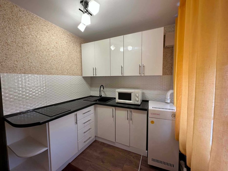 Продам затишну 3-ну квартиру у селищі Смига , Дубенський район.