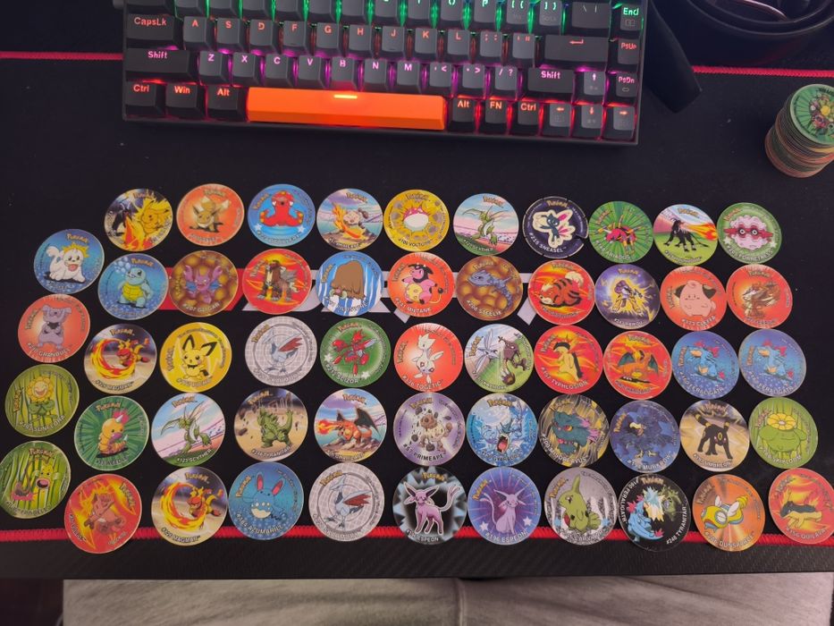Vendo Tazos de Pokémon, incluindo Holográficos/3D