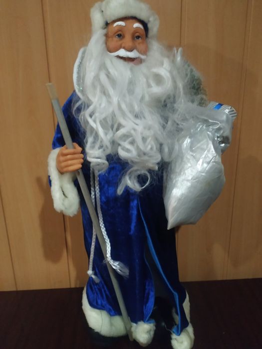 Большой Дед Мороз под ёлку