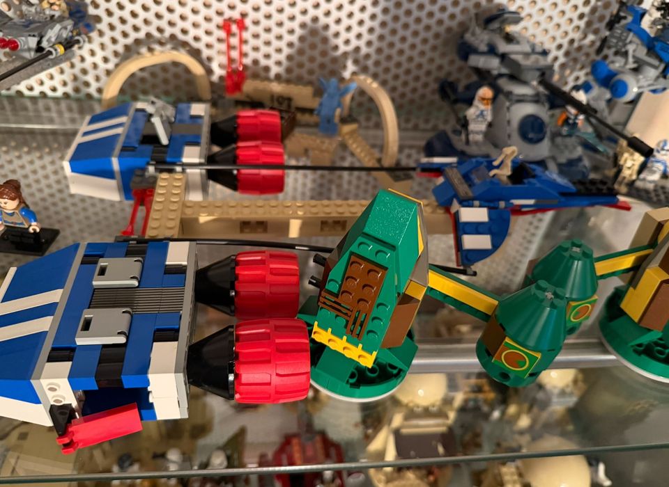 LEGO Star Wars 7186 Junkyard Watto