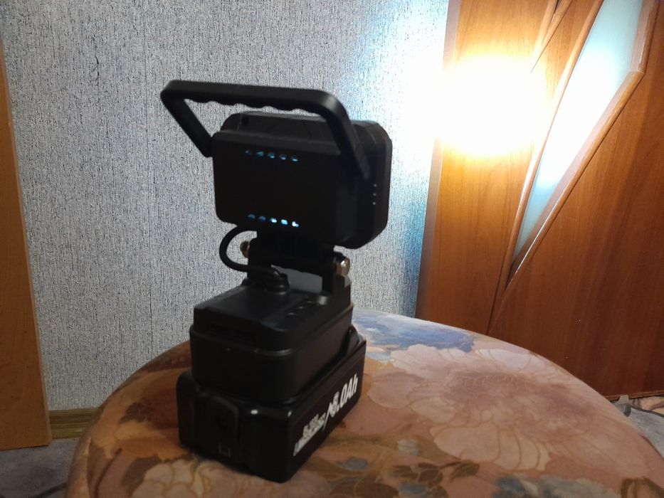 Фонарь,Прожектор Макита