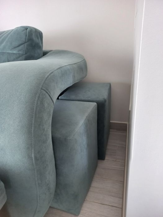 Vende-se sofá praticamente novo