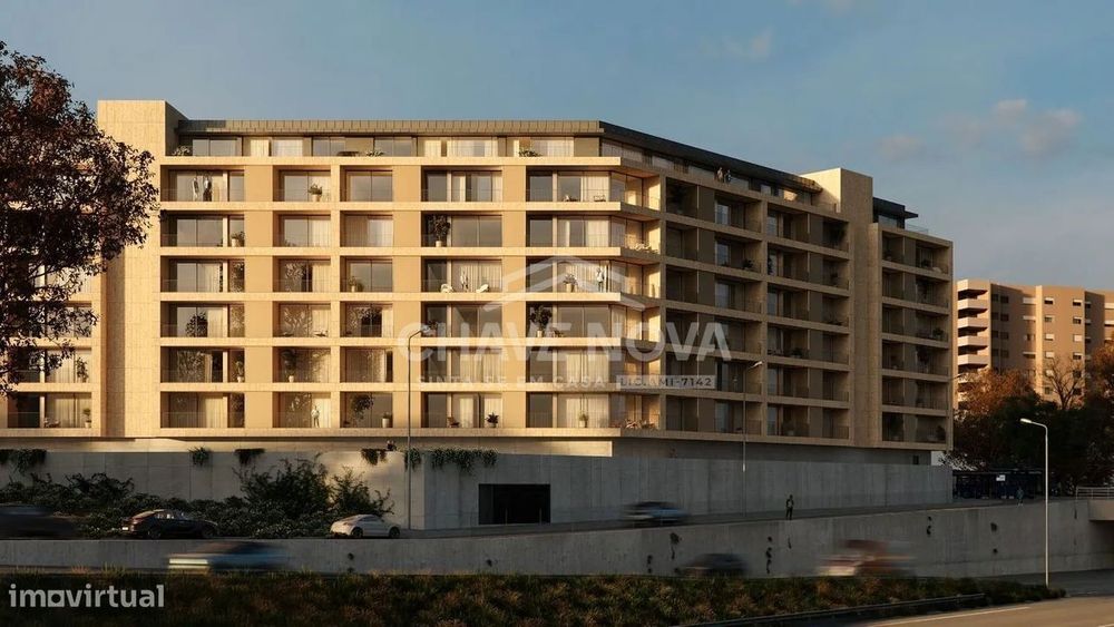 Apartamento Novo T1 Edifício The Luxor - Coimbrões-SD/04753/MH