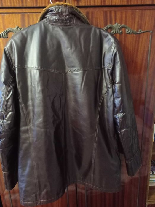 Продам дубленку.