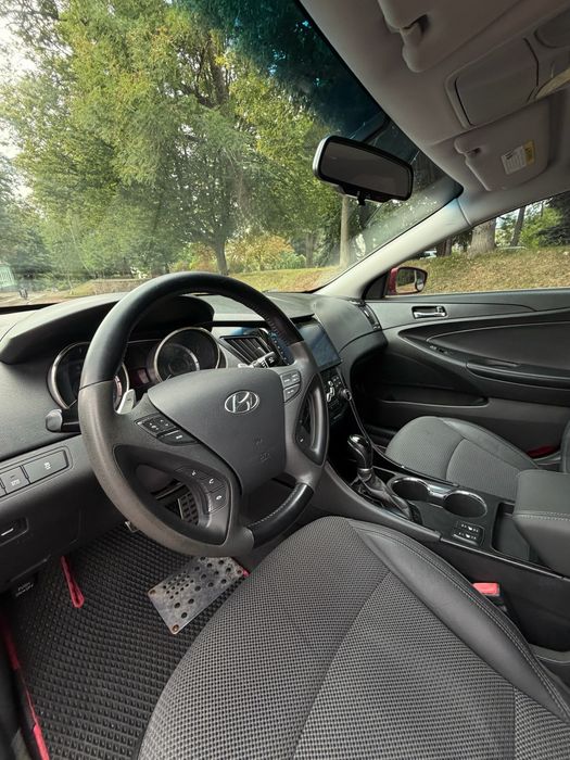 Hyundai Sonata 2013