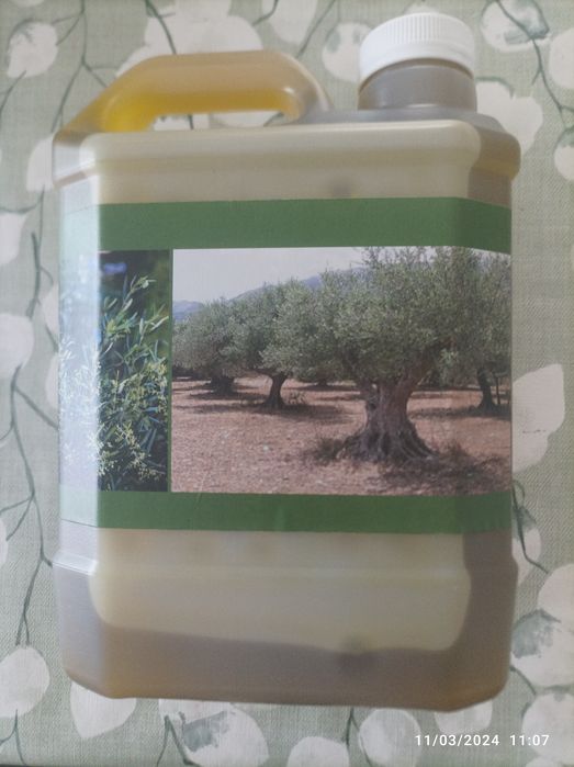 Azeite caseiro de Valpaços com promoção