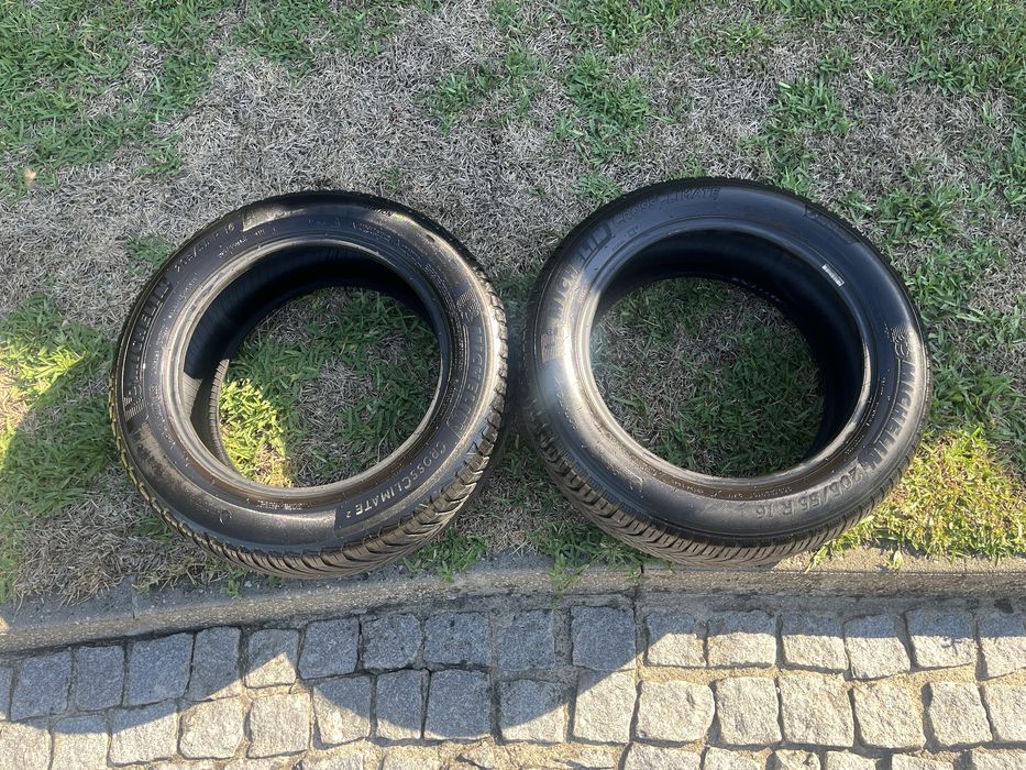 2 Pneus 205/55R16 Michelin CrossClimate - Bom estado