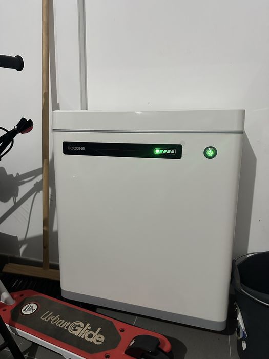 Inversor Hibrido Goodwe 3.6 kwh + Bateria Goodwe 5.4 kWh