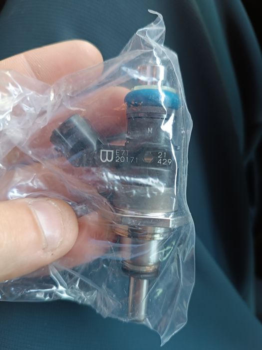 Продам форсунку МАЗДА MPS,CX7 2.3