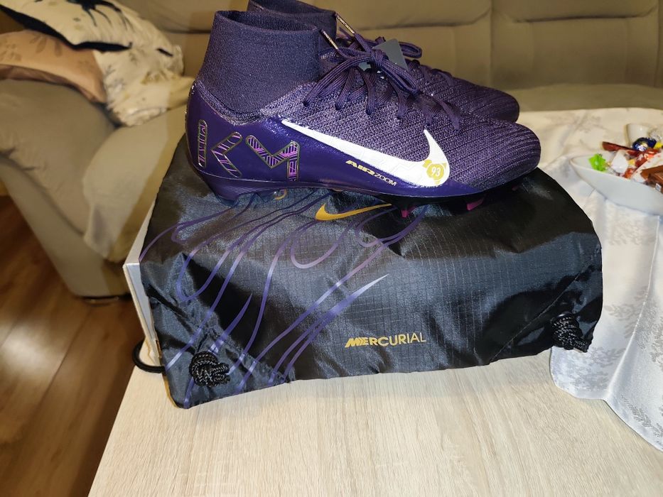 Buty piłkarskie Nike ZM SUPERFLY 10 ELITE KM FG roz. 42 z gwarancją