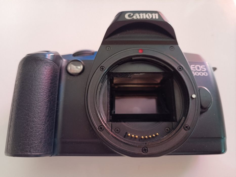 Máquina fotográfica Canon EOS 500064170835291650123