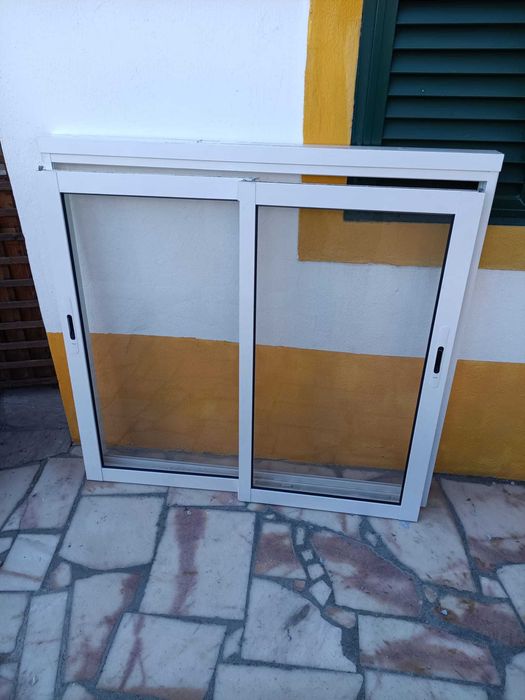 Portas e janelas de alumínio
