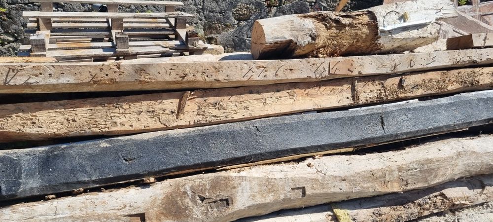 Lote de vigas madeira antigas