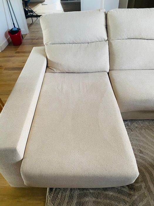 Sofá  cama com chaise long