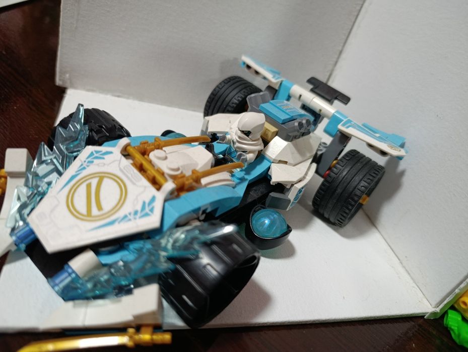 Лего ніндзяго машина Зейна