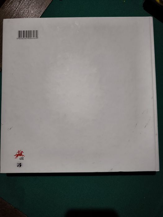 Livro em busca da Lisboa Árabe dos ctt