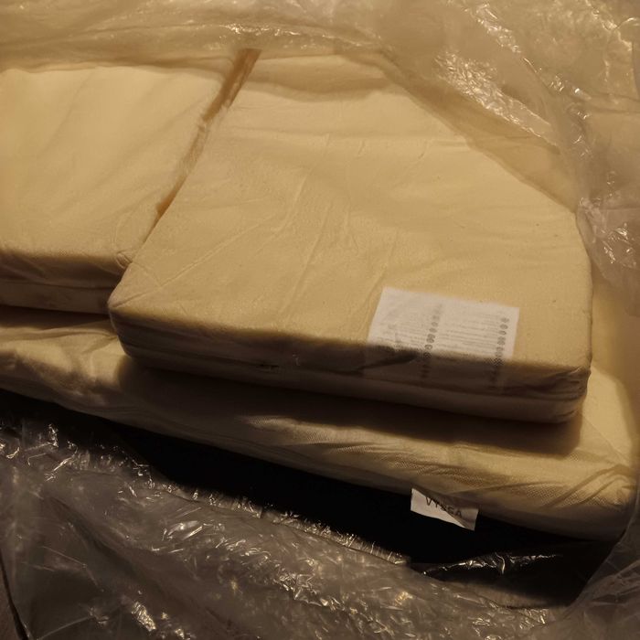 Cama Criança extensível IKEA MINNEN completa