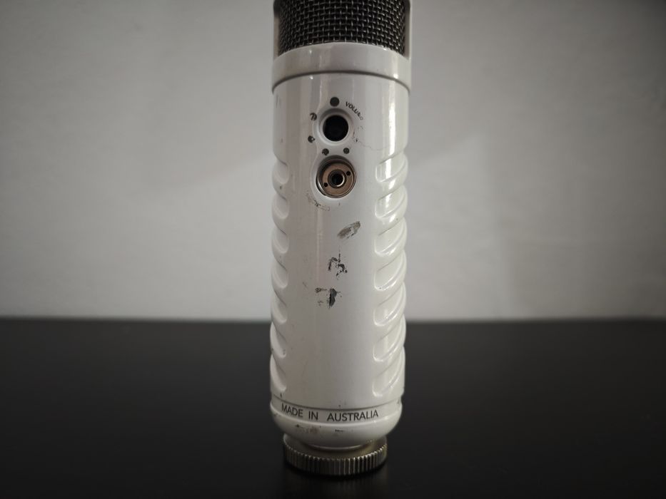 Rode Podcaster Branco