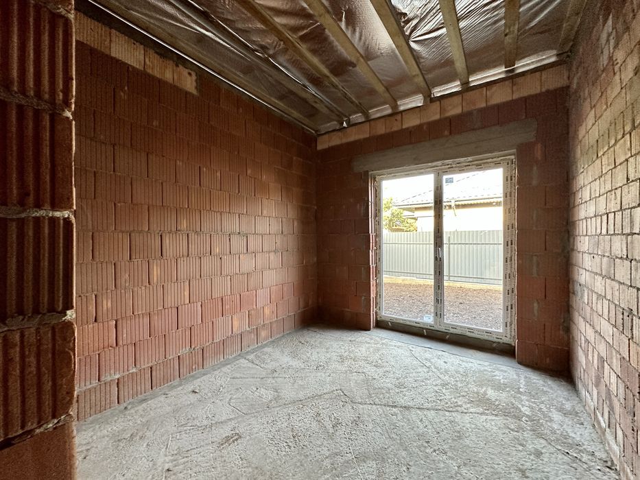 Будинок з газом  на в'їзді у Ворзель , поруч з Бучею. 135 000 $