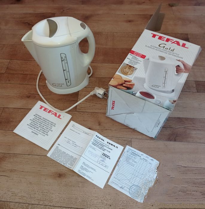 Чайник электрический Тефаль Tefal Gold 2.2кВт, 1.7л. с новым теном