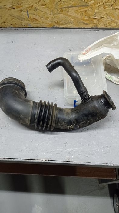 Патрубок турбины sanyng karong б/у