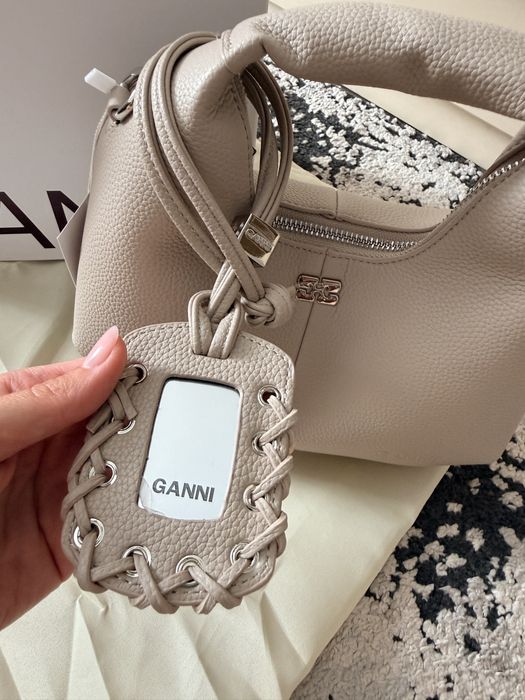 Сумочка Ganni  !!