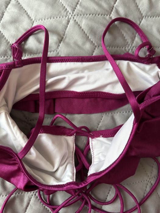 Продам купальник Pink