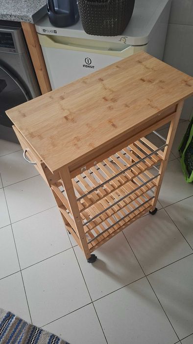 Carrinho para cozinha