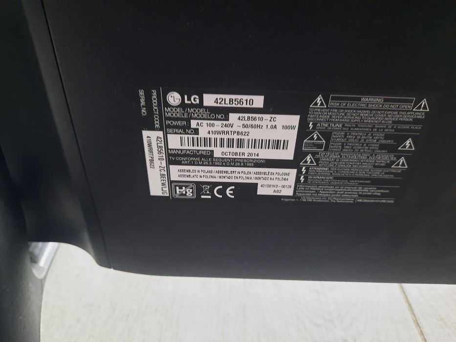 LG telewizor model 42LB5610-ZC