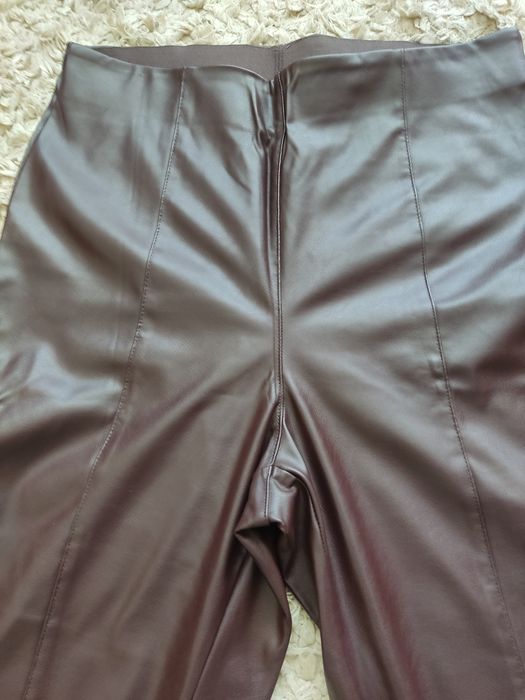 Spodnie skórzane H&M rozmiar 42 
R