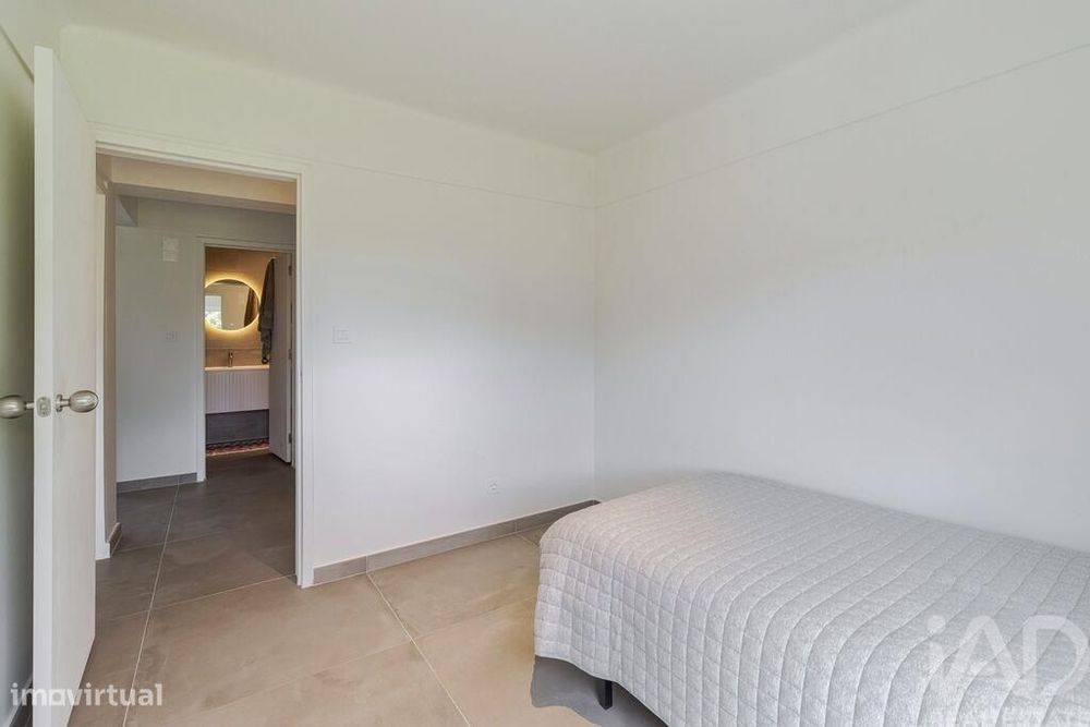 Apartamento T2 em Carnide