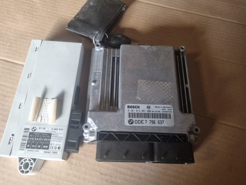 Zestaw startowy CAS Komputer Sterownik Bmw E60 E61 3.0d M57 218km