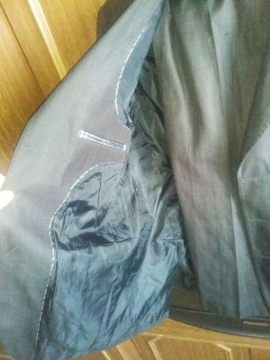 Класичний костюм