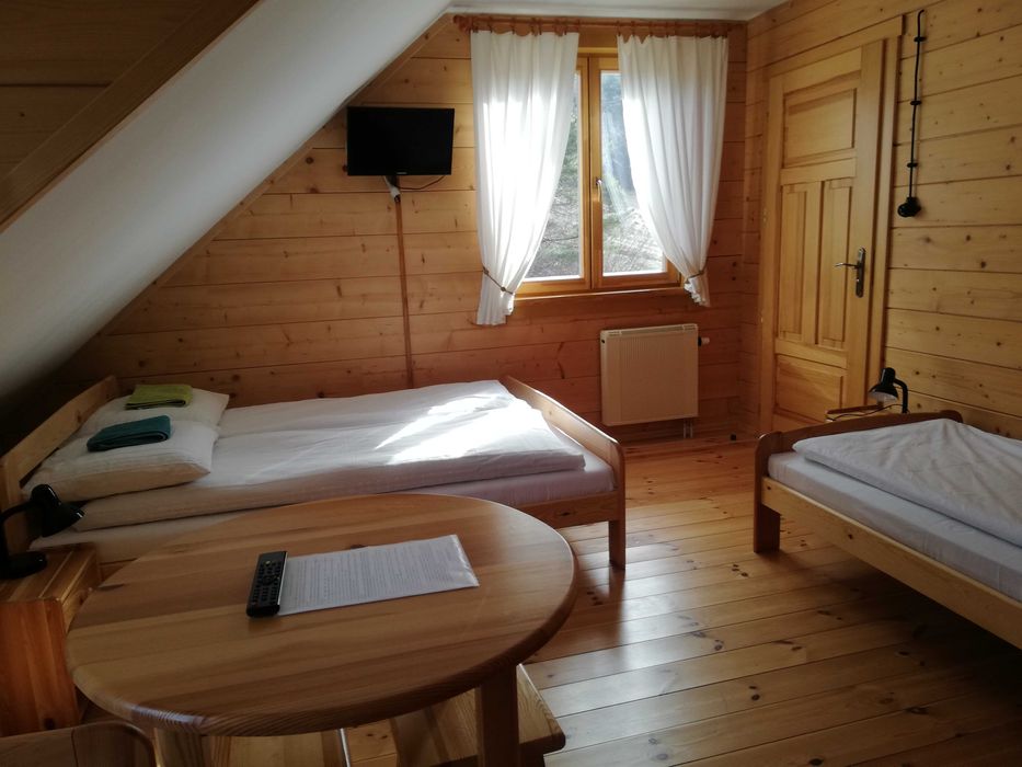 Wolne noclegi, pokoje w górach nad jeziorem, Zalew Klimkówka