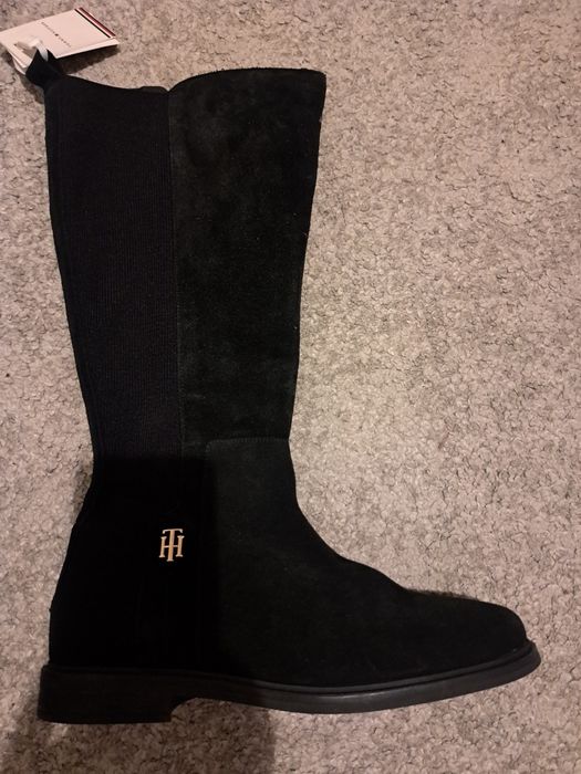 Продам сапожки Tommy Hilfiger