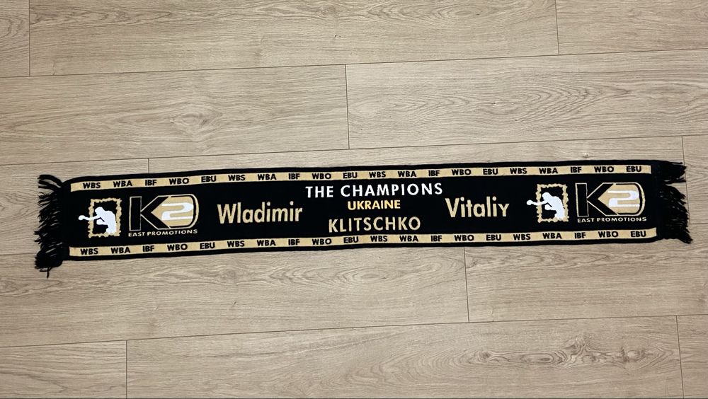 Бокс Кличко Усик шарф роза перчатки Usyk  Klitschko K2 promotion