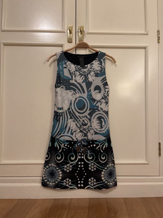 Vestido marca Custo Barcelona