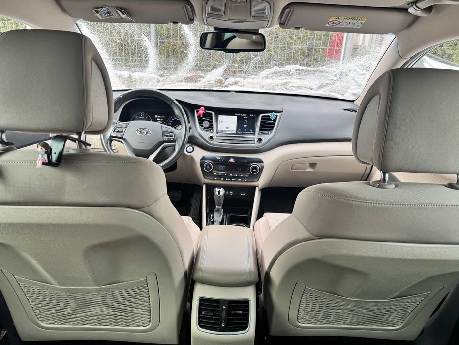 Hyundai Tucson  1.7 CRDi