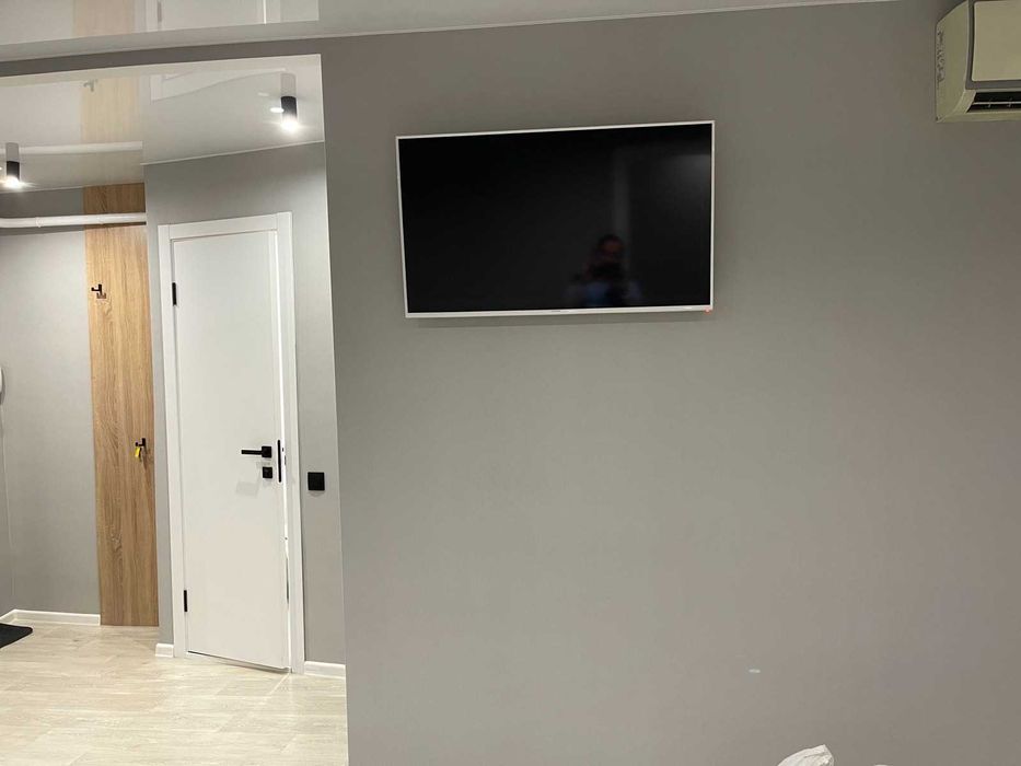 2х комнатный ЛЮКС В ЦЕНТРЕ ! 700 грн.