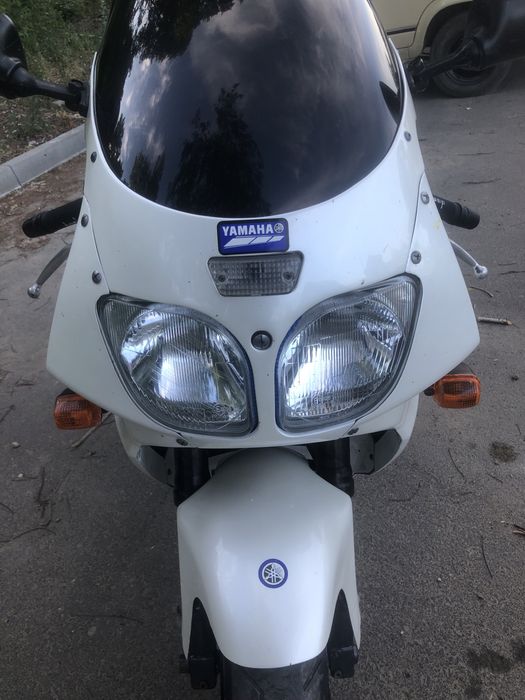 продам Yamaha yzf750rr